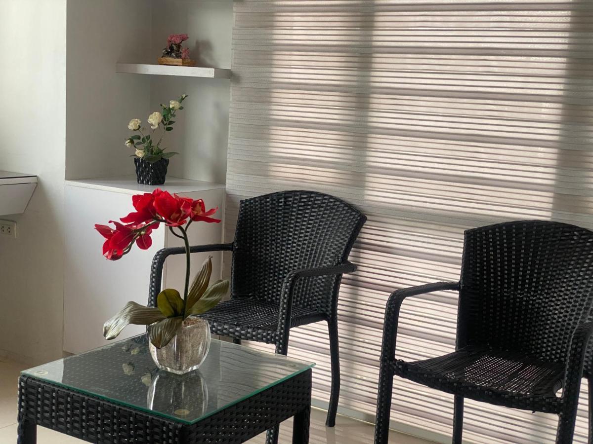 Ps Luxury Condotel Across Naia Terminal 3 Near Resorts World Newport Pasay Zewnętrze zdjęcie